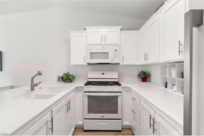 27 Bolivar Street, Newport Beach, CA 92663 - Photo 12