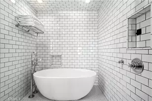 31889 Circle Dr, Laguna Beach, CA 92651 - Photo 26