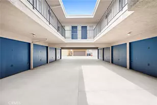 221 10th St, Huntington Beach, CA 92648 - Photo 16