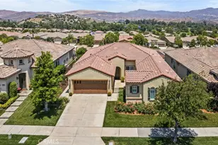 9116 Pinyon Point Ct, Corona, CA 92883 - Photo 2