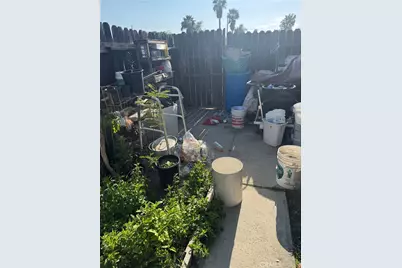 651 W Devonshire Avenue, Hemet, CA 92543 - Photo 56