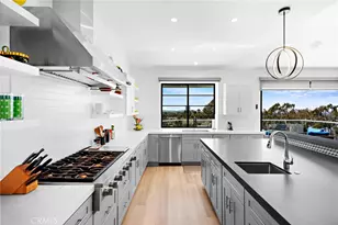 17 Monaco, Newport Beach, CA 92660 - Photo 4
