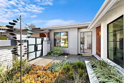 17 Monaco #12, Newport Beach, CA 92660 - Photo 8