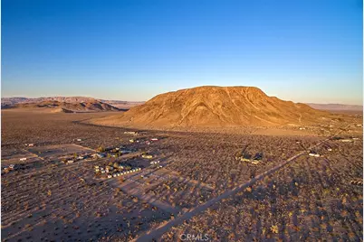 56133 Jesse Road, Landers, CA 92285 - Photo 16