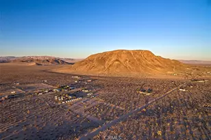 56133 Jesse Rd, Landers, CA 92285 - Photo 16