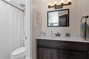 246 N Donneybrooke St, Orange, CA 92868 - Photo 12