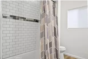 901 Linden Ave, Long Beach, CA 90813 - Photo 18