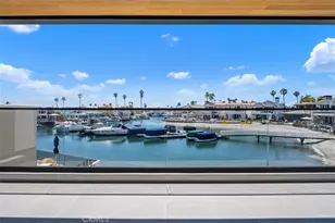 20 Balboa Coves, Newport Beach, CA 92663 - Photo 32