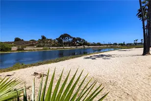 250 62nd St, Newport Beach, CA 93663 - Photo 32