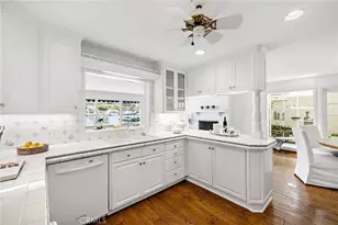 117 E Bay Front, Newport Beach, CA 92662 - Photo 18