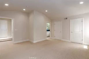 120 Via Trieste, Newport Beach, CA 92663 - Photo 34