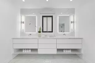 3 Linda Isle, Newport Beach, CA 92660 - Photo 16