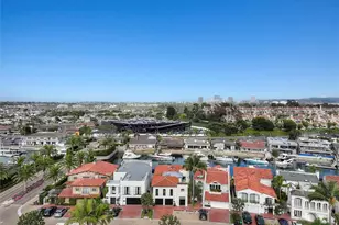 3 Linda Isle, Newport Beach, CA 92660 - Photo 32