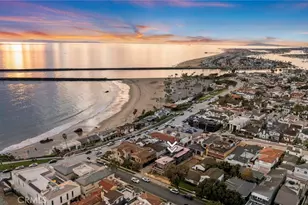 209 Narcissus Ave, Corona del Mar, CA 92625 - Photo 10