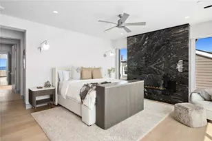 706 W Oceanfront, Newport Beach, CA 92661 - Photo 26