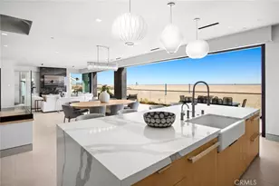 706 W Oceanfront, Newport Beach, CA 92661 - Photo 16