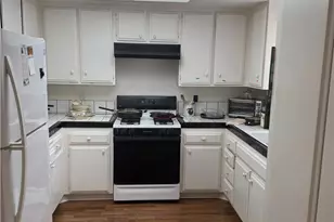 8932 Amador Cir, Huntington Beach, CA 92646 - Photo 12