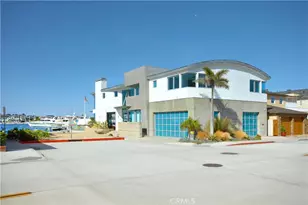 1042 W Bay Ave, Newport Beach, CA 92661 - Photo 36