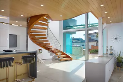 1042 W Bay Avenue, Newport Beach, CA 92661 - Photo 12