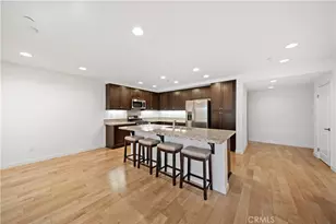 87 Waldorf, Irvine, CA 92612 - Photo 6