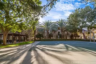 87 Waldorf, Irvine, CA 92612 - Photo 34