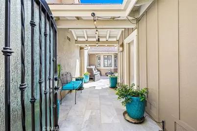 152 Lost River Drive, Palm Desert, CA 92211 - Photo 4