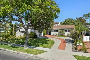 1812 Highland Dr, Newport Beach, CA 92660 - Photo 28