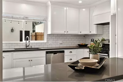 2428 Vista Hogar, Newport Beach, CA 92660 - Photo 10