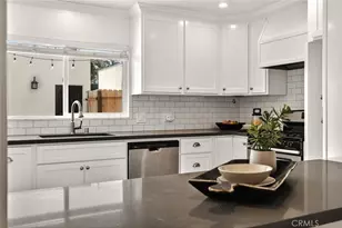 2428 Vista Hogar, Newport Beach, CA 92660 - Photo 10