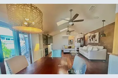 53 Saratoga, Newport Beach, CA 92660 - Photo 10