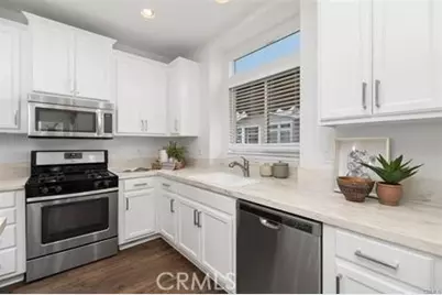 259 Mayflower Drive, Newport Beach, CA 92660 - Photo 8