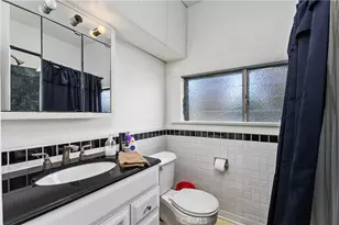 36 Hermosa Ave, Long Beach, CA 90802 - Photo 18
