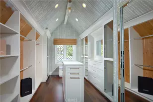 2 Royal St George Rd, Newport Beach, CA 92660 - Photo 18