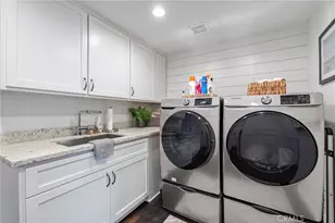 45 Northampton Ct, Newport Beach, CA 92660 - Photo 24