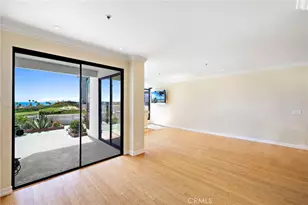 200 Paris Ln, Newport Beach, CA 92663 - Photo 4