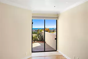 200 Paris Ln, Newport Beach, CA 92663 - Photo 14