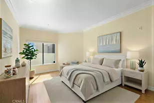 200 Paris Ln, Newport Beach, CA 92663 - Photo 24