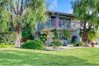 2134 Vista Entrada, Newport Beach, CA 92660 - Photo 28