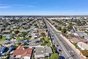 16502 Loire, Huntington Beach, CA 92647 - Photo 36