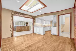 16502 Loire, Huntington Beach, CA 92647 - Photo 6