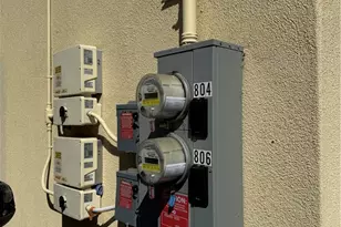 804 76th Pl, Los Angeles, CA 90001 - Photo 4