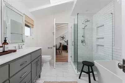 1136 Highland, Newport Beach, CA 92660 - Photo 18