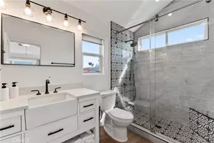 410 Clubhouse, Newport Beach, CA 92663 - Photo 32