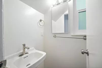 2725 S Baker St., Santa Ana, CA 92707 - Photo 8