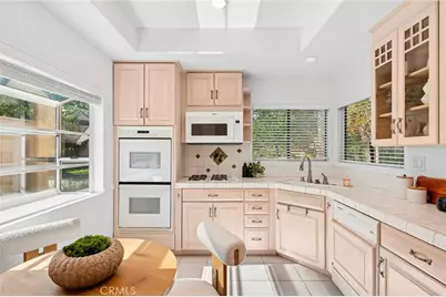 14 Rainbow Ridge, Irvine, CA 92603 - Photo 8