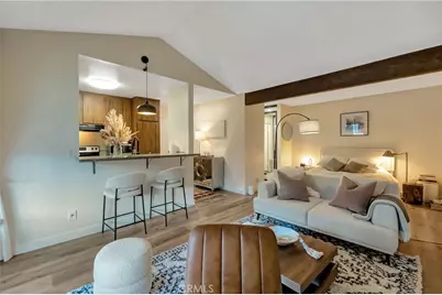 174 Streamwood, Irvine, CA 92620 - Photo 2