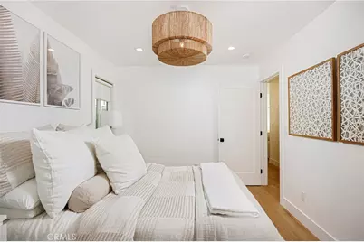 122 E Bay Avenue, Newport Beach, CA 92661 - Photo 20