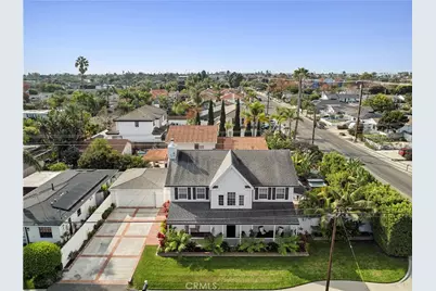 201 E 21st Street, Costa Mesa, CA 92627 - Photo 26