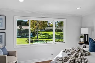 525 Vista Flora, Newport Beach, CA 92660 - Photo 16