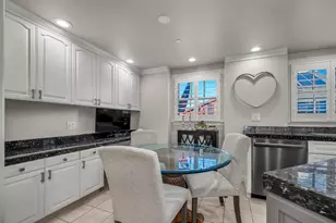 47 Surfside, Surfside, CA 90743 - Photo 18